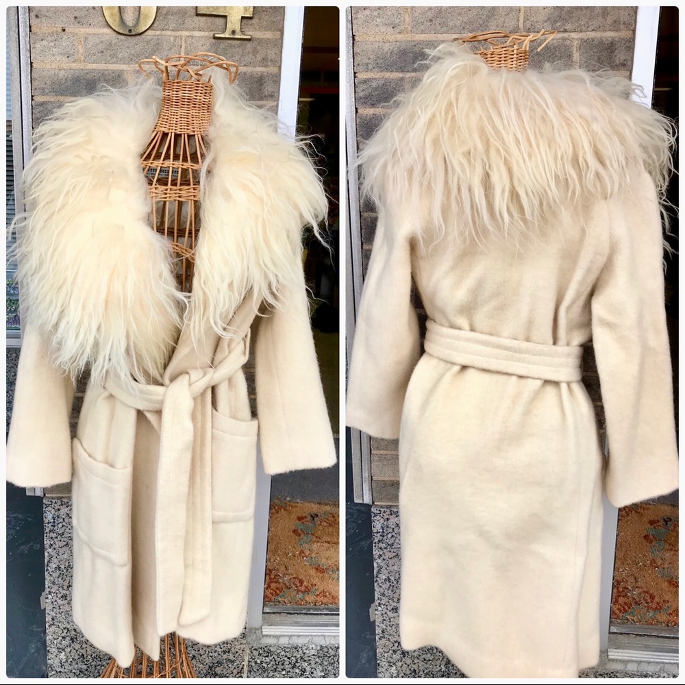 Fantastic 1970’s Cream Icelandic Wool Coat.